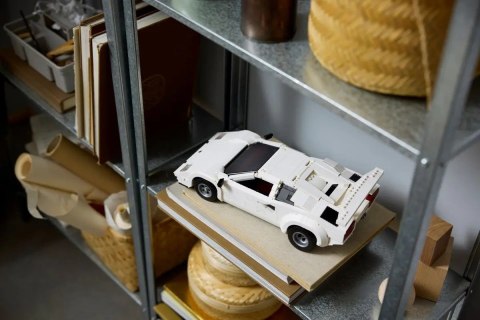 LEGO Icons 10337 - Lamborghini Countach 5000 Quattrovalvole