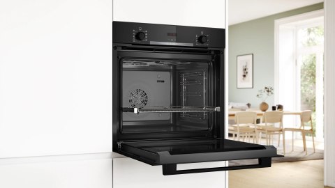 Piekarnik elektryczny Bosch HBA334EB4 Serie 4 71 l | termoobieg 3D | EcoClean Direct | prowadnice teleskopowe | czarny