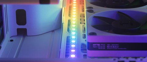 Zestaw HYTE LS10 qRGB Light Strips (3 Stück)