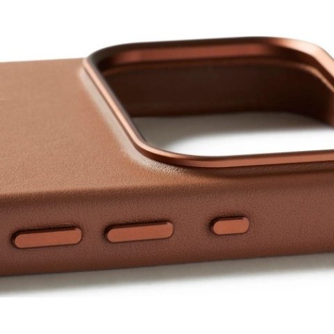 Mujjo Full Leather Case MagSafe Etui do iPhone 17 Pro Brązowy