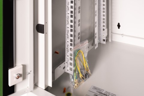 Digitus Szafa sieciowa wisząca Unique 19" 7U rack 600x450, drzwi szyba, szary, niedzielona, złożona, 100kg
