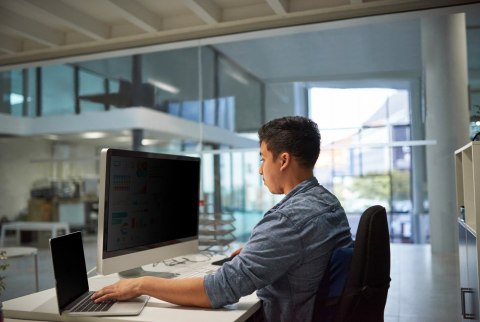3M Filtr Prywatyzujący do monitów bezramkowych 24 cal, 16:10, PF240W1EM