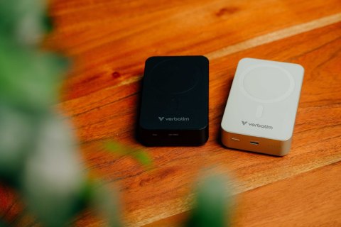 Verbatim Charge 'n' Go Essentials 20000 mAh Bezprzewodowe ładowanie Czarny