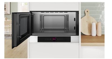 Bosch Bosch BFL7221W1 Microwave Oven, 900 W, 21 L, White Bosch