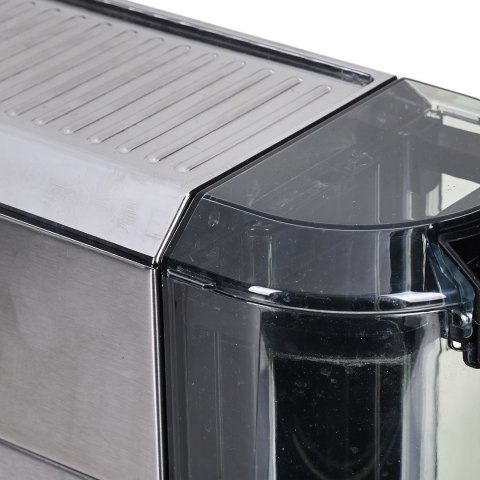 Ekspres kolbowy DeLonghi Dedica Style EC 685.M (1350W; kolor srebrny)