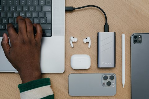 Verbatim TurboMetal SSD USB4 2TB USB Type-C USB4 Gen 2x2 Srebrny