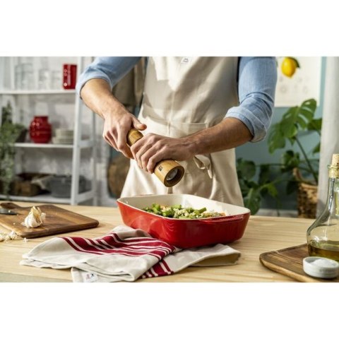 Prostokątny półmisek ceramiczny Staub - 4.5 litrów, Czerwony