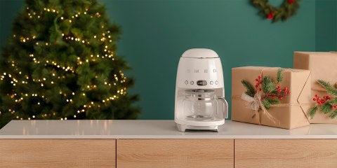 Smeg DCF02CREU ekspres do kawy Ręczny Przelewowy ekspres do kawy 1,4 l
