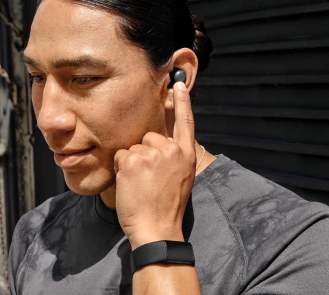 Lokalizator aktywności Fitbit Charge 6 z silikonowym uendelighedsband, obsydian, Bluetooth, NFC, 37.64 g