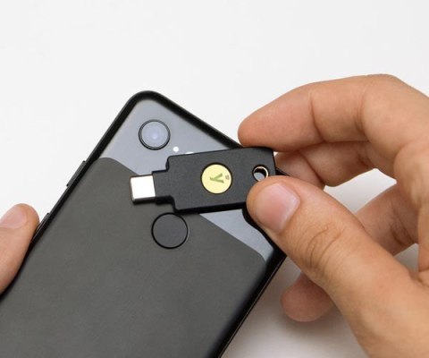 Klucz sprzętowy Yubico YubiKey 5C NFC FIPS