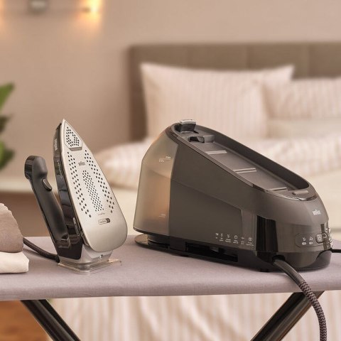 Braun CareStyle 5 IS 5249 2400 W 2 l EloxalPlus soleplate Czarny