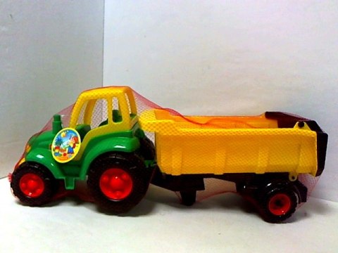 Mistrz traktor z naczepą w siatce 0445. WADER-POLESIE