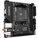 Gigabyte Gigabyte | A520I AC | Rodzina procesora AMD | Gniazdo procesora AM4 | DDR4 DIMM | Sloty pamięci 2 | Liczba złączy SATA 4 | Układ