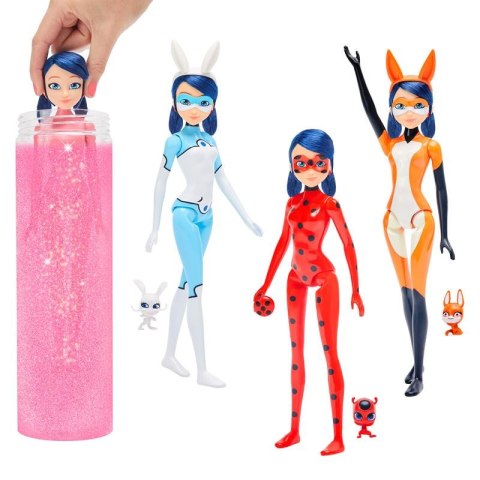 50391 Miraculous: Biedronka i Czarny Kot Time to Transform Marinette, Lalka