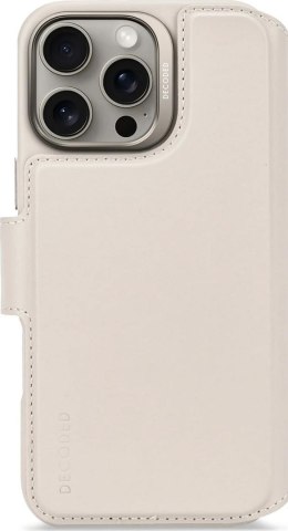 Decoded Leather Detachable Wallet - skórzana obudowa ochronna do iPhone 16 Pro kompatybilna z MagSafe (clay)