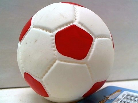 Piłka futbolowa piszcząca 7cm 206 72060 TRES