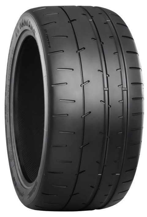 Opona 245/40 R15 92W Nankang CR-S Etykieta:D-C-B-72 dB