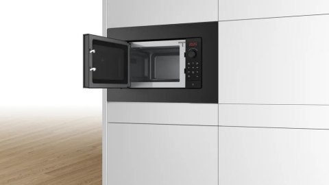 Kuchenka mikrofalowa do zabudowy BOSCH BFL623MB4