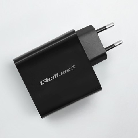 Qoltec QOLTEC ŁADOWARKA SUPER QUICK PD | 1XUSB-C | 1XUSB | 90W | 5-20V | 2.4-4.35A | CZARNA