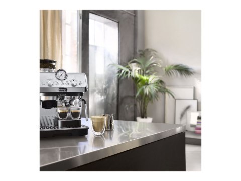 Delonghi Delonghi Coffee machine | EC9155.MB | Pump pressure 15 bar | Built-in milk frother | Manual | Metal Black | 1400 W
