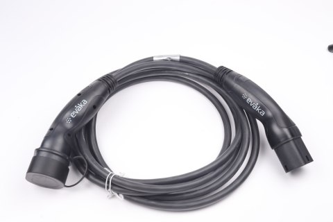 Evaka Kabel do ładowania pojazdów elektrycznych Evaka, typ 2-typ 2, 22 kW, 32 A, 5 × 6 mm², 1 × 0,5 mm², 7 m | ITGAM3872 | Czarny